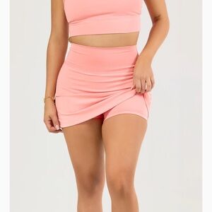 NWOT Onset Signature Active Skort in Pink Size Small